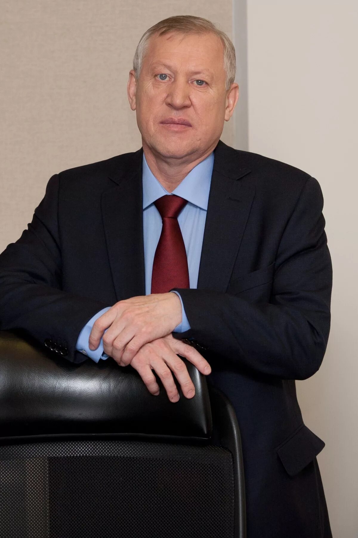 Глава челябинска наталья котова. Руководители челябинска. Южуралэнергосталь челябинск. Котова наталья петровна глава города челябинска. Челябгорсвет мошаров константин иванович.