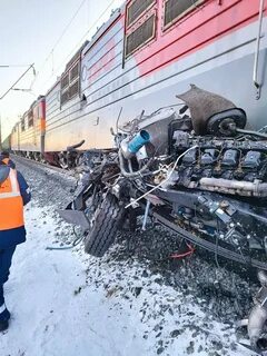 Столкновение камаза с поездом сегодня