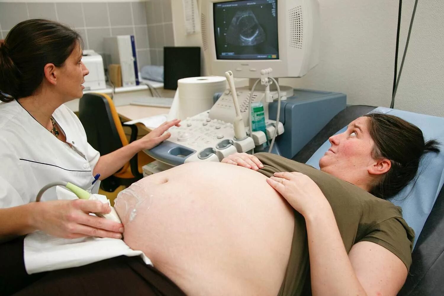 Можно ли после родов. Ожирение у беременных. Ожирение при беременности. Беременность и лишний вес.