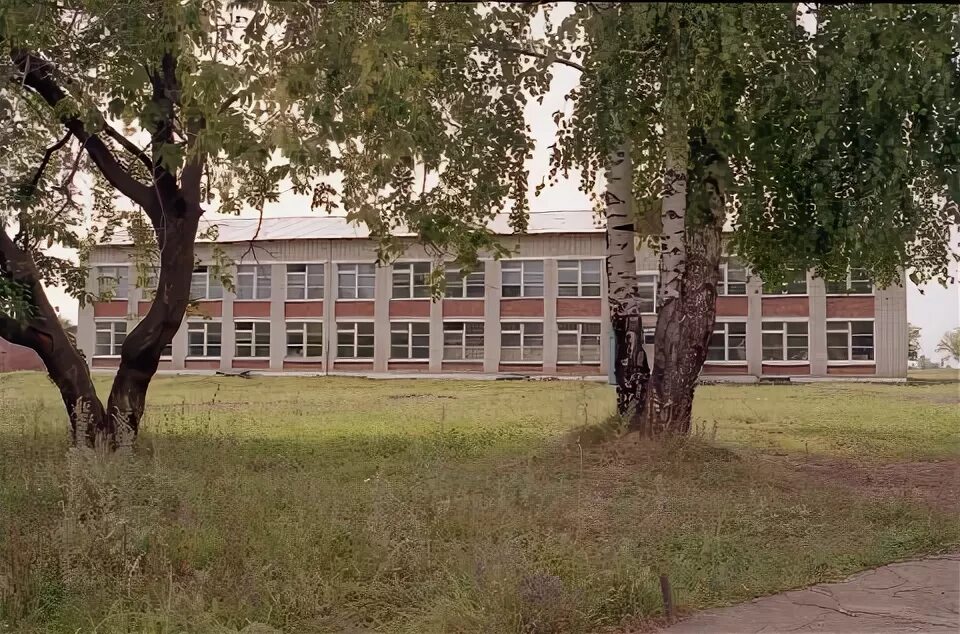 Школа 56 киров. Школа пгт юрья кировской обл. Киров ул. 53 школа киров. Кировская школа.