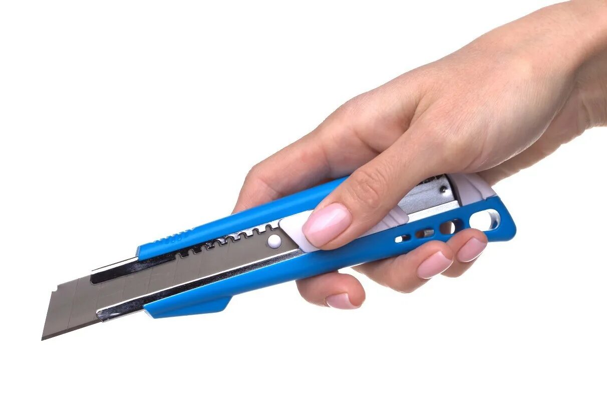 Нож канцелярский большой 18мм метал. Выдвижное лезвие. Канцелярский нож ritter нт 40211280. Нож канцелярский maped 018311. Канцелярский нож.