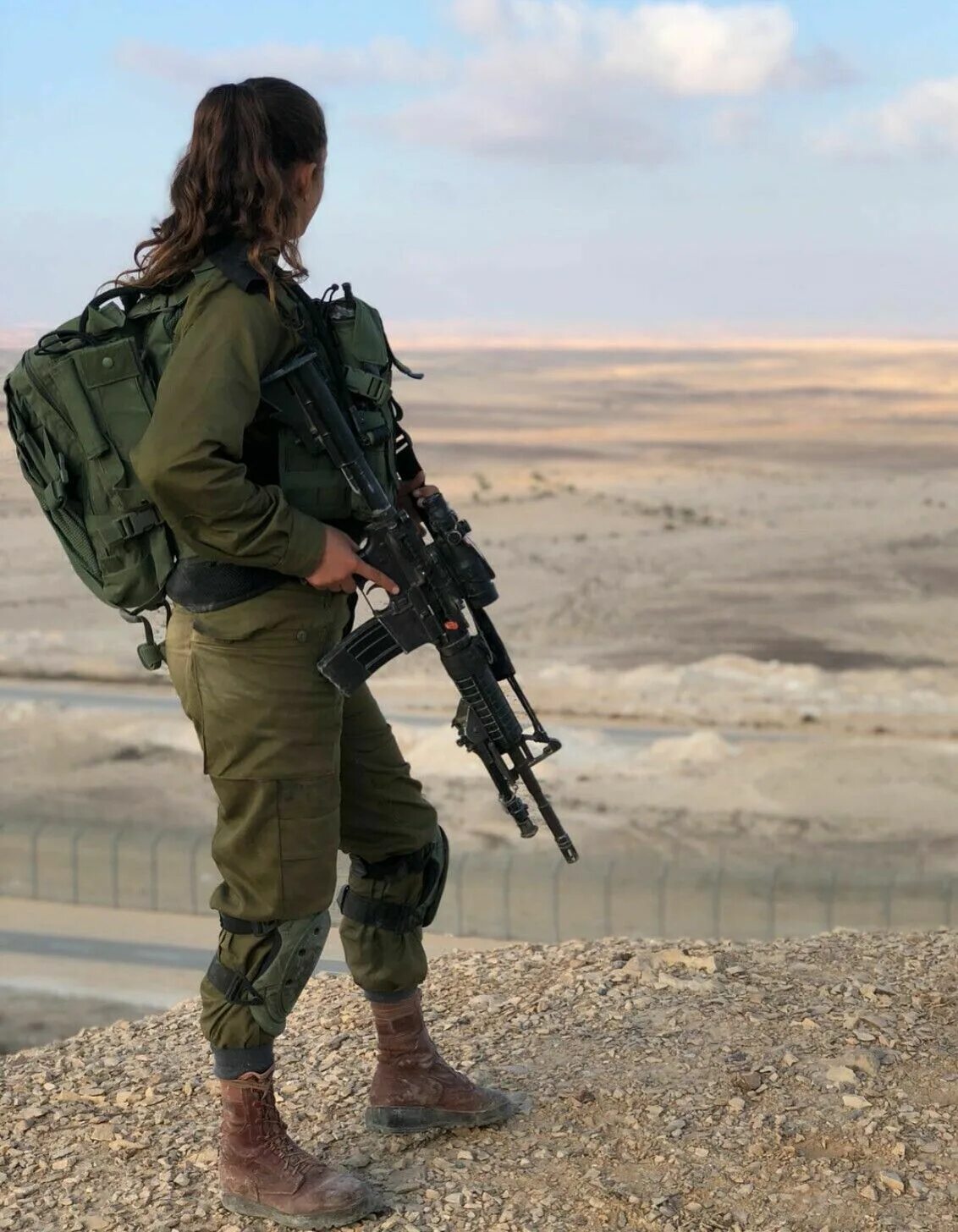 Woman defense. IDF - Israel Defense Forces - women. IDF спецназ. Девушки в тактической форме.