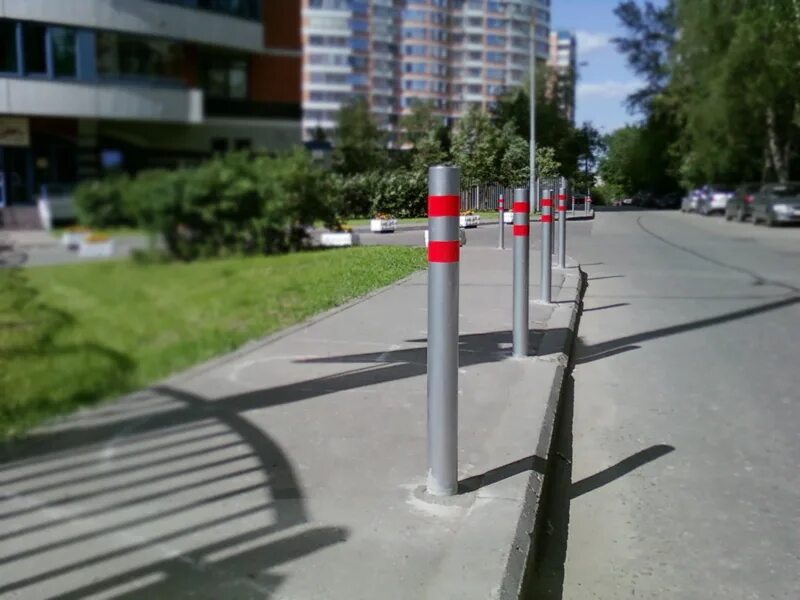 Столбик и в такой. Съемный антипарковочный столбик. противопарковочные столбики типа ста-1. столбик ограждающий 750мм /250мм. столбик антипарковочный металлический.