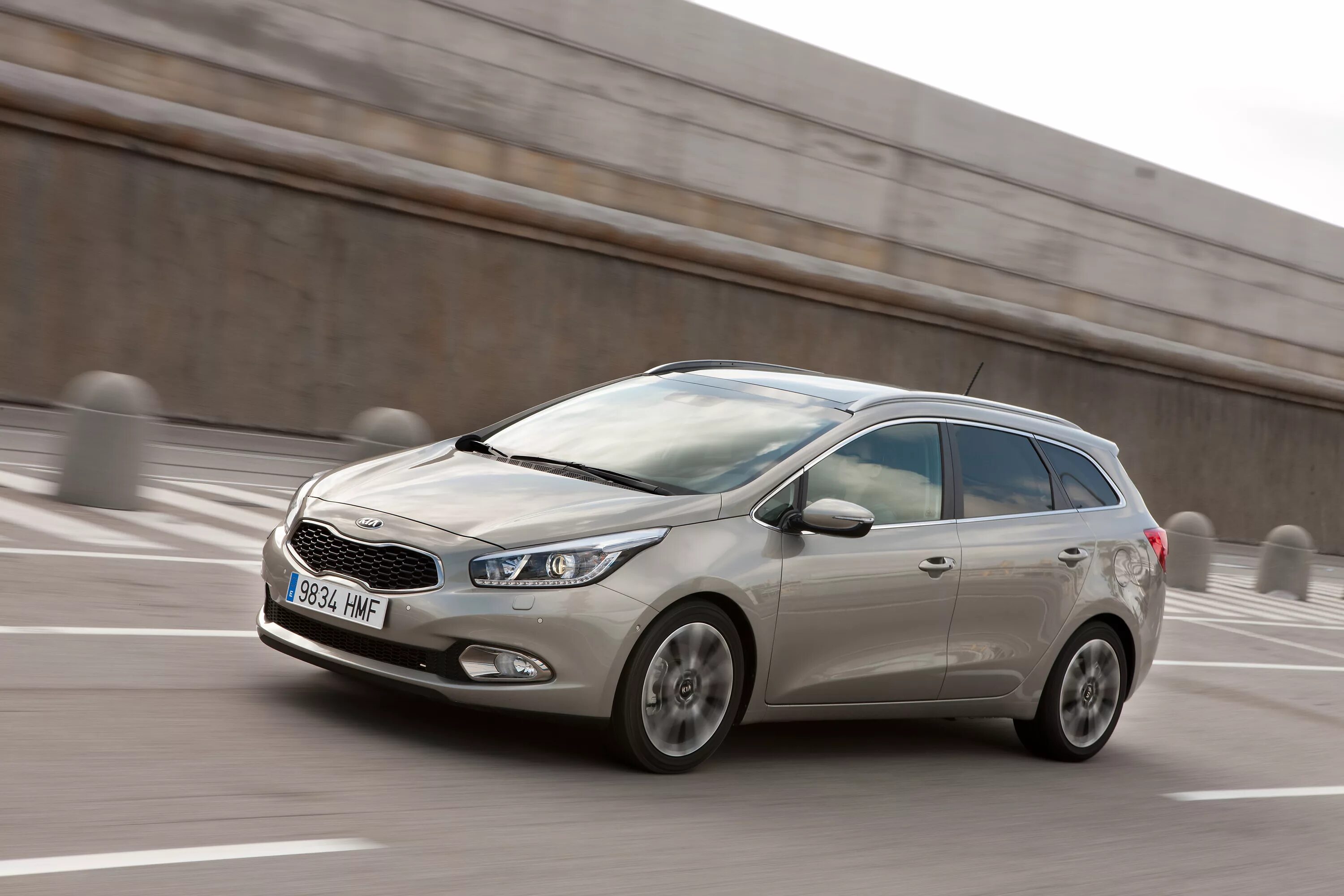 Сид называется. Kia Ceed 2012. Kia Ceed SW. Kia Ceed SW 2012. Kia Ceed седан 2012.