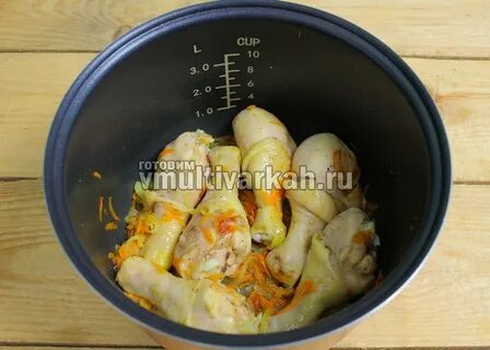 Голени с овощами в мультиварке