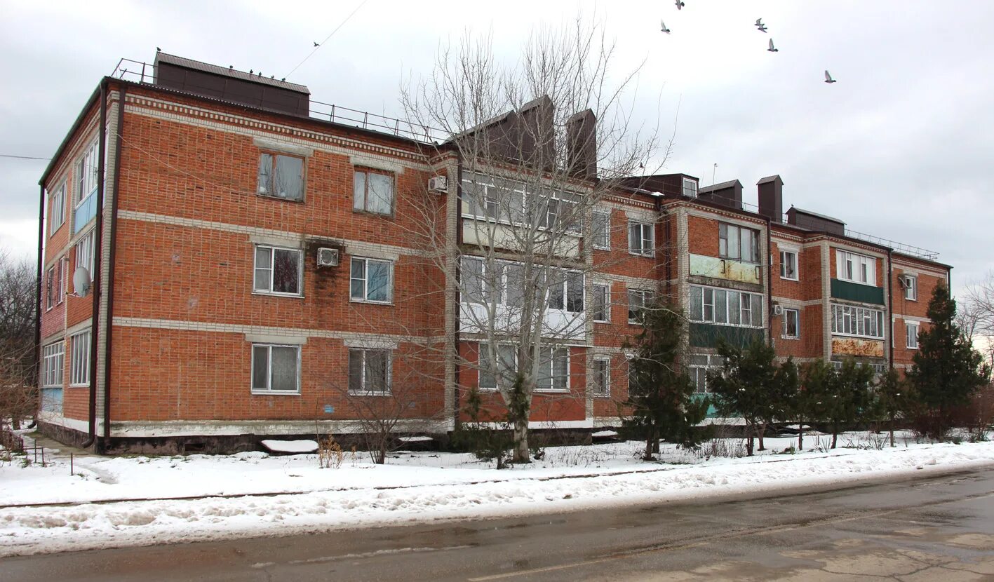 Дом в усть лабинском районе. Сельская новь усть-лабинск. усть лабинский, улица свердлова 118. свердлова 104 усть лабинск. фото многоквартирного дома усть лабинск.