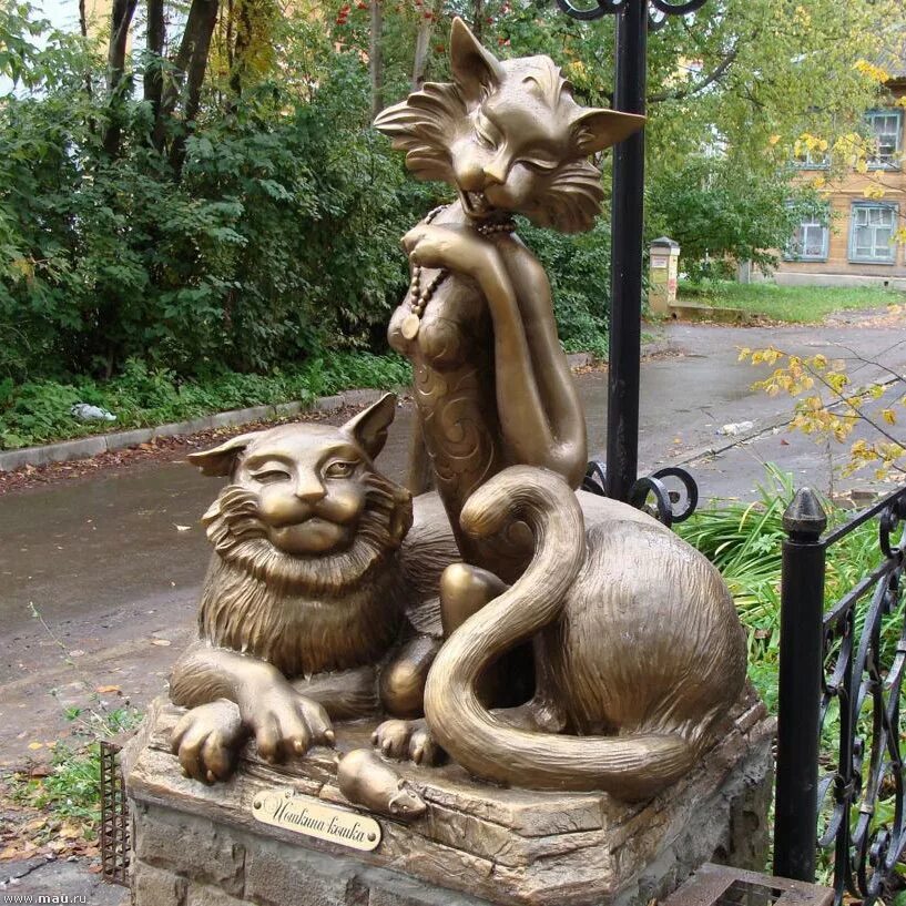 Ешкин кот в йошкар. Йошкар-ола ешкин кот памятник. скульптура йошкин кот в йошкар-оле. йошкина кошка, йошкар-ола. йошкина кошка йошкар-ола памятник.