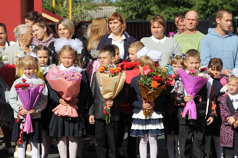 Школа 25 Тула. Хрущево школа. Тула линейки на 1 сентября в школе 2022. Тульский школьник. Школа 55 тула