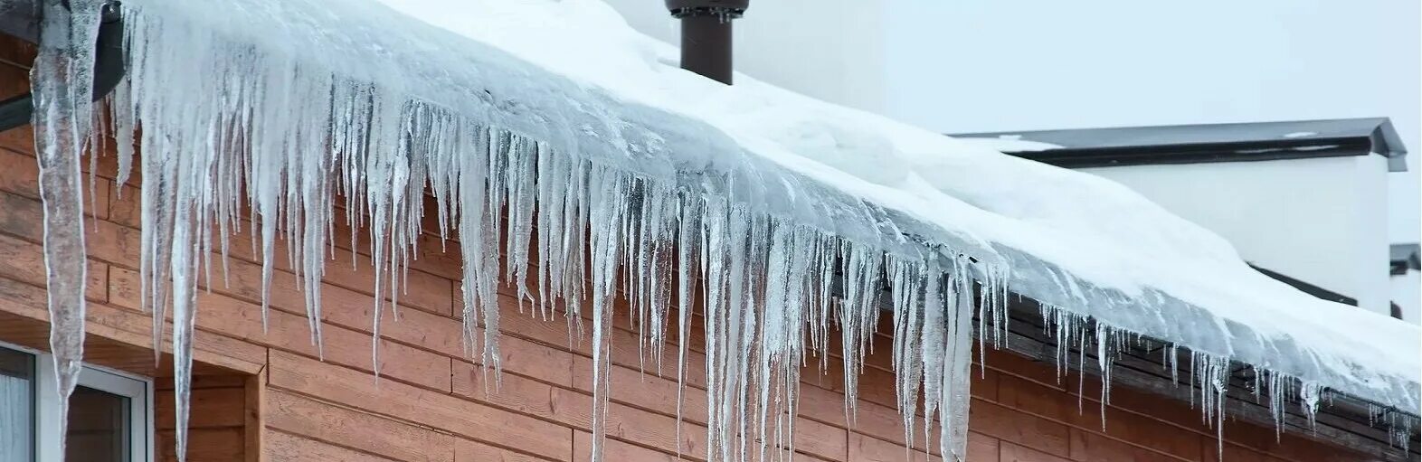 Рост сосульки. Сосулька растет. Памятка сход снега с крыш и сосулек. Осторожно сосульки памятка. Как образуются сосульки.