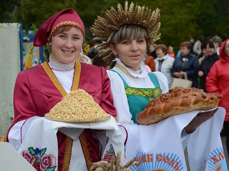 Погода базарный. ЗАГС Базарный Карабулак. Верховские традиции Базарный Карабулак. Зоренька Базарный Карабулак. Татарский Карабулак.