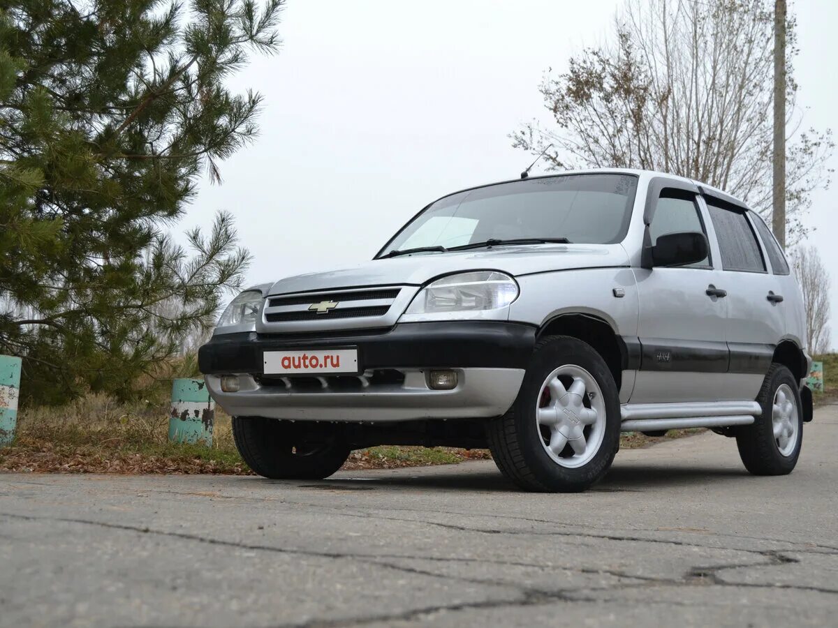 Купить вологодской области шевроле. Chevrolet Niva 2003. Шевроле Нива 2003 черный. Шевроле Нива дизель. Шевроле Нива 2003 г.в цвет серебро.