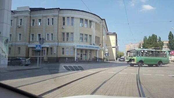 Жд больница донецк. 1 городская больница донецк. 16 больница донецк. 1 городская больница донецк. Городская поликлиника 1 донецк.
