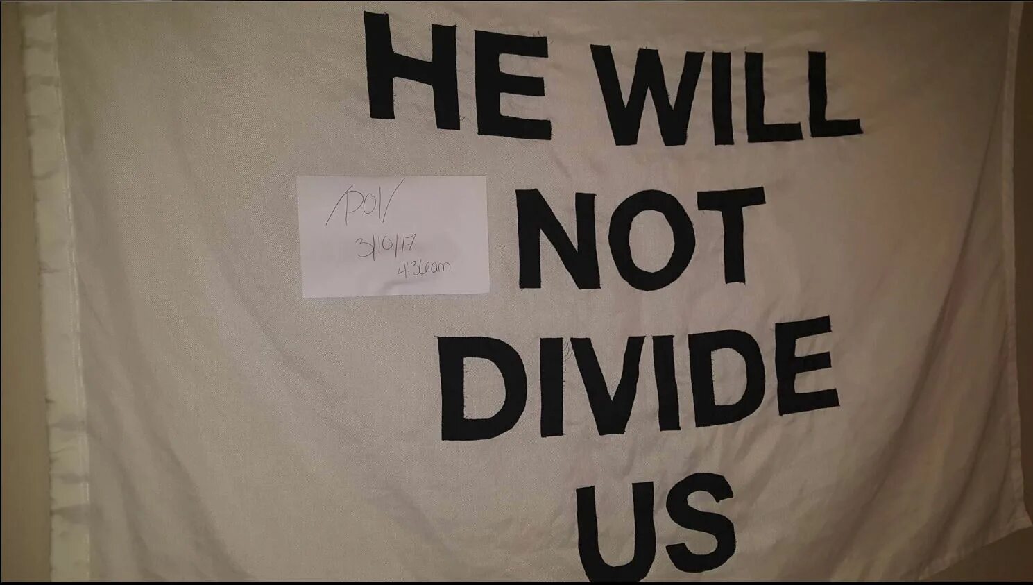 He will not give. Шайа ЛАБАФ флаг. He will not Divide us. Will he. Come and take it.