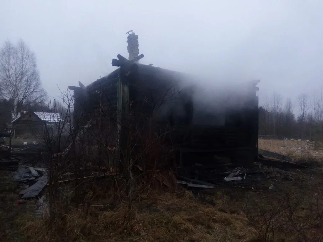 Погода шарье на 10 дней костромской области. Шарья Костромская область. Зебляки Костромская область. Ньюс Шарья. Сгоревший дом в Зебляках Шарьинского района.