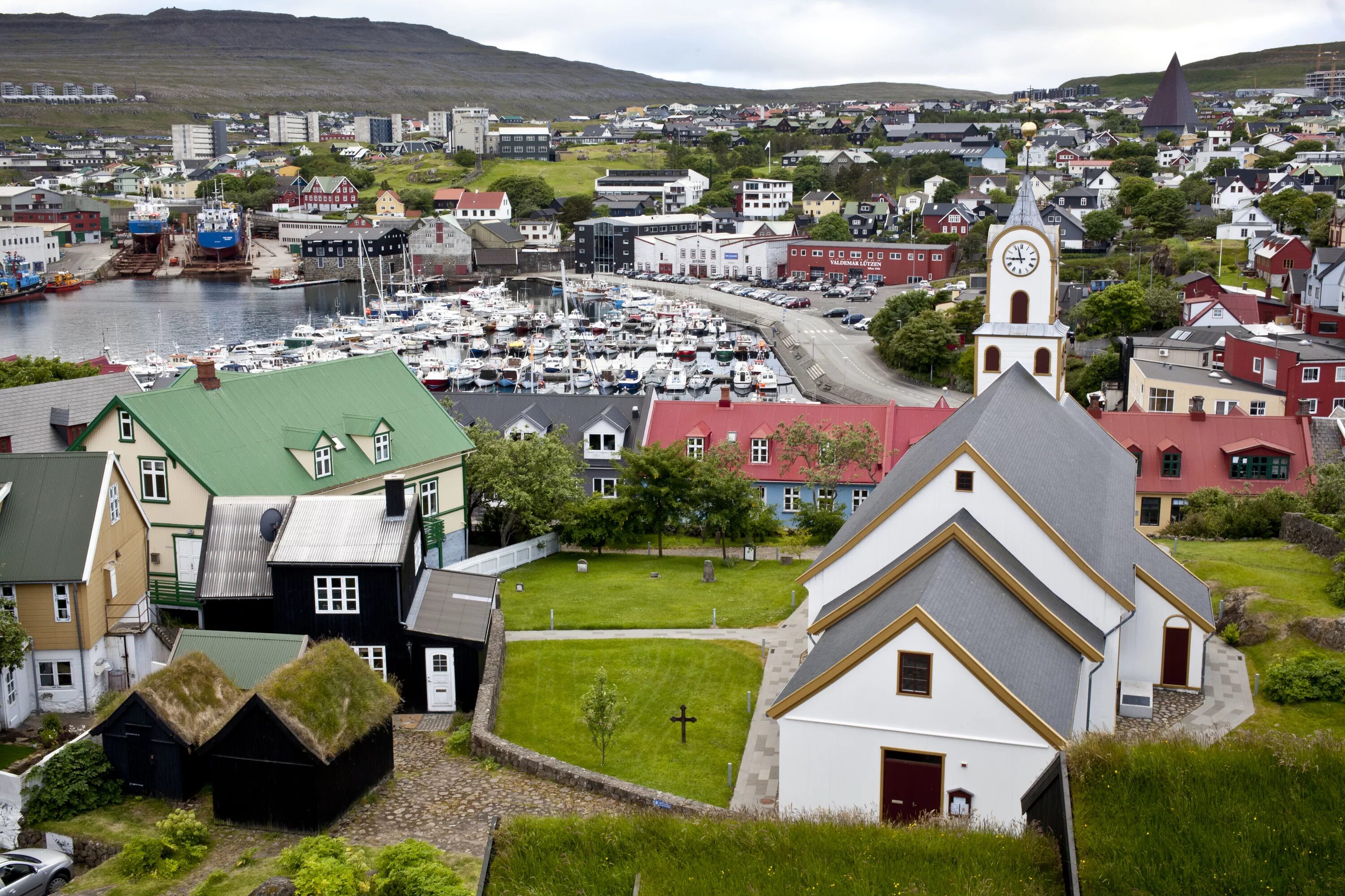 Столица фарерских островов. Торсхавн Фарерские острова. Фарерские острова столица Торсхавн.