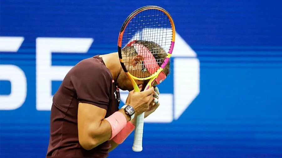 Rafael Nadal us open 2022. Тиафо Надаль us open. Новая ракетка Рафаэля Надаля. Турнир по теннису майами 2024 мужчины