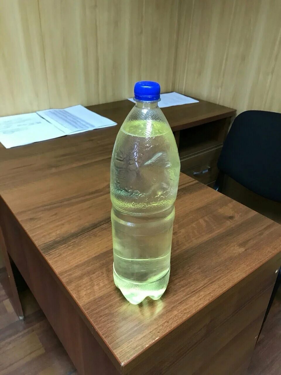 Дизельное топливо. Фото нефтепереработчика с апельсином. Дизельное топливо казань. Дизельное топливо казань. Бензин топливо.
