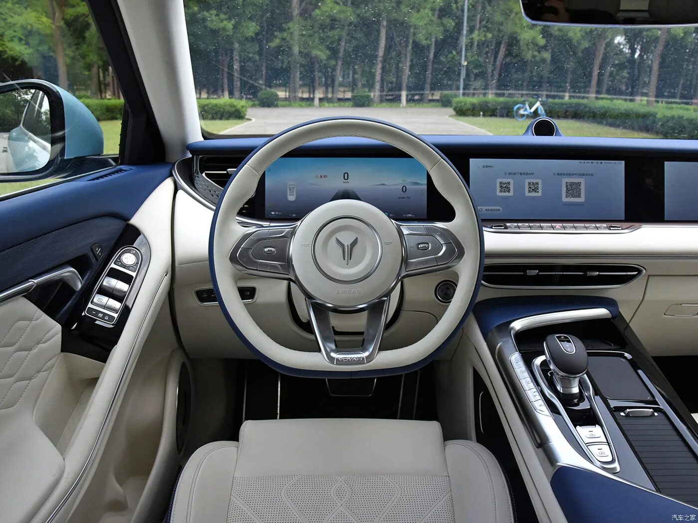 Voyah free 2022г. I joy автомобиль evolute. Voyah long range. Кроссовер voyah free. Voyah long range.