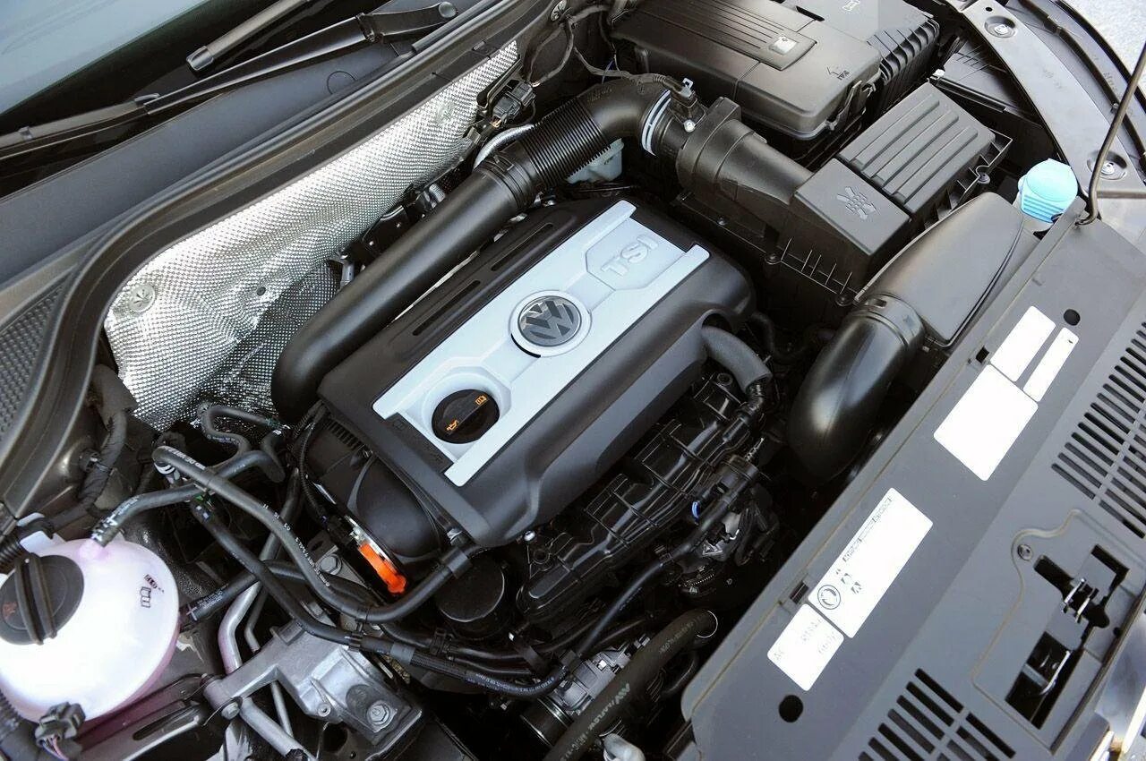 Двигатель Фольксваген Тигуан. Двигатель Volkswagen Tiguan 2.0 TSI. Двигатель Фольксваген Тигуан 2.0 бензин. Двигатель Тигуан 2.0 170 л.с. Двигатель на автомобиль volkswagen