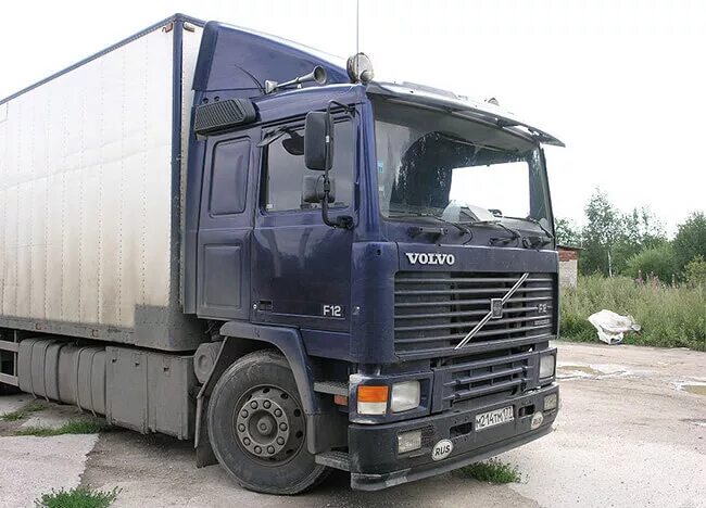 Куплю 15 тонник одиночку. Volvo 10 тонник. Man f2000 10 тонник. Вольво 10 тонник одиночка. Вольво 20 тонник.