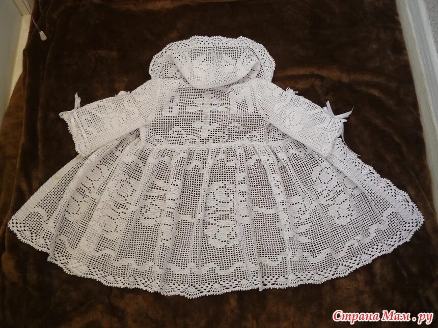 Крестильный набор для девочки крючком. Вязаное платье для девочки. Вязаное крестильное платье. Платье для крестин девочке крючком. Платье для девочки для крещения крючком.