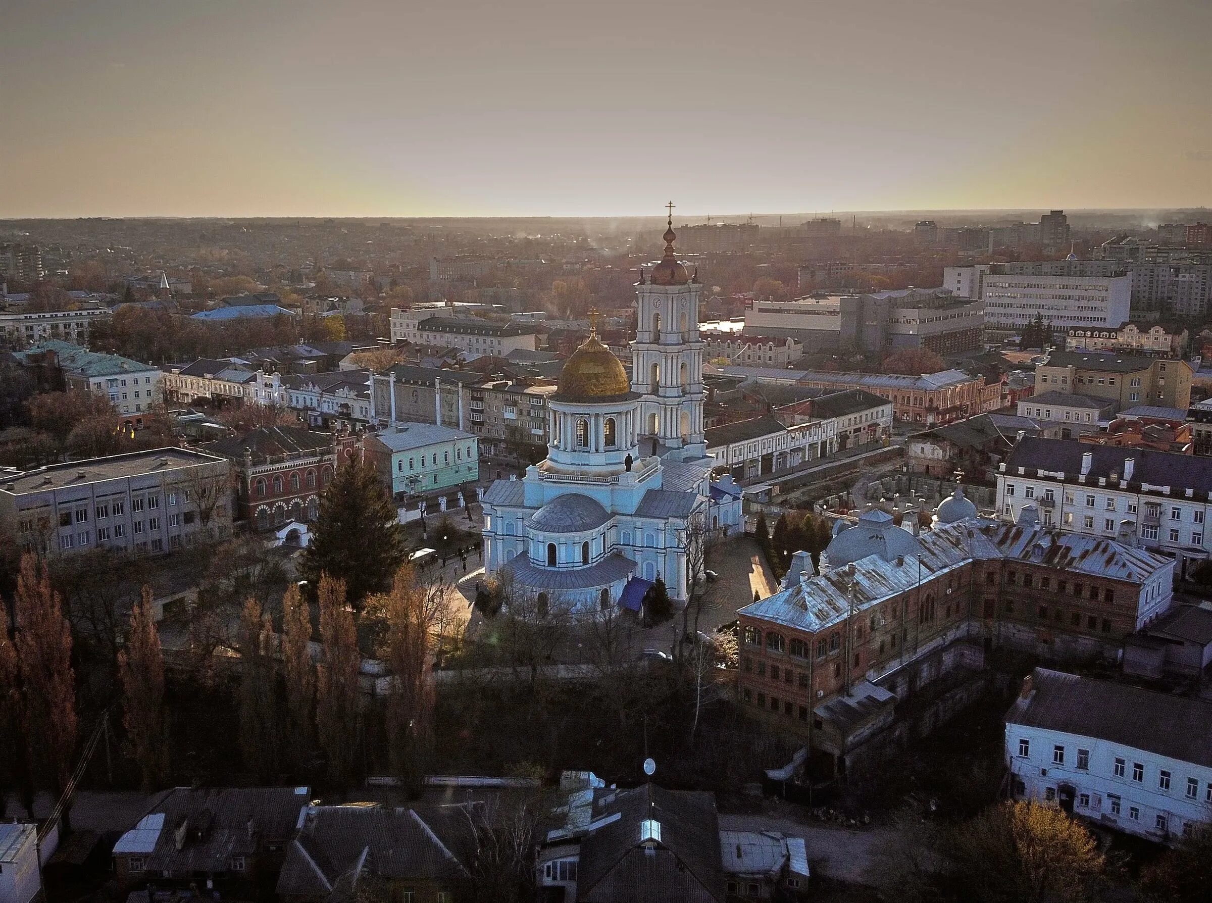 Сумском сумы. Сума город Украины. Сумы город. Сумы центр города. Сумы площадь.