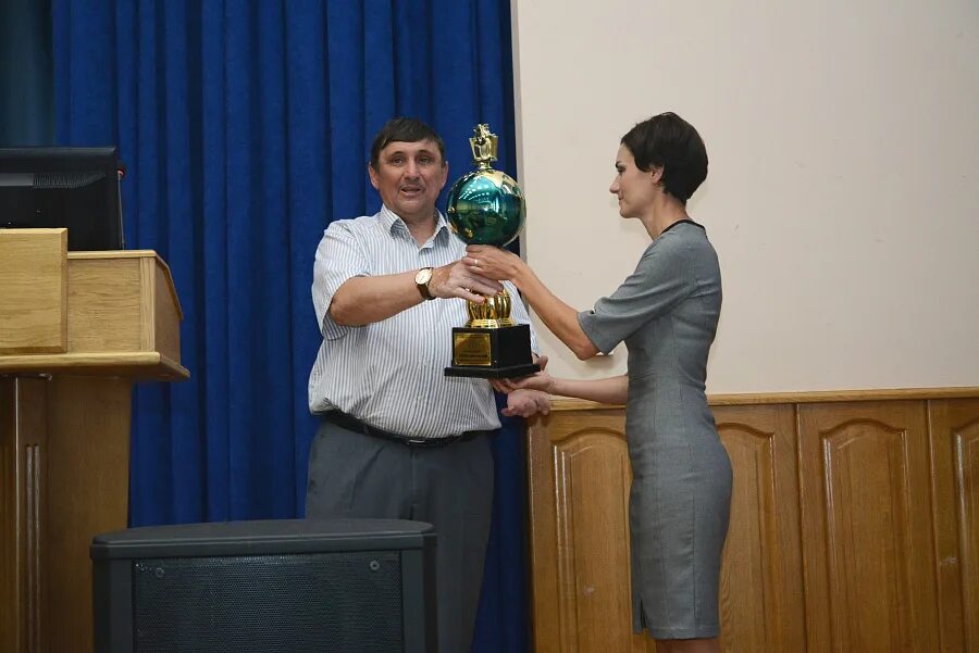 Я горина общежитие. Я. Гау им горина белгород. Аграрный университет симферополь. Аграрный университет белгород.