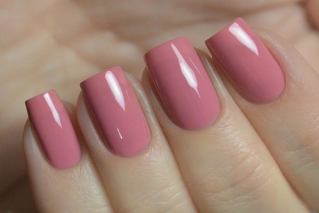 Essie 41. Розовый маникюр. Маникюр розового цвета. Маникюр темно розовый.