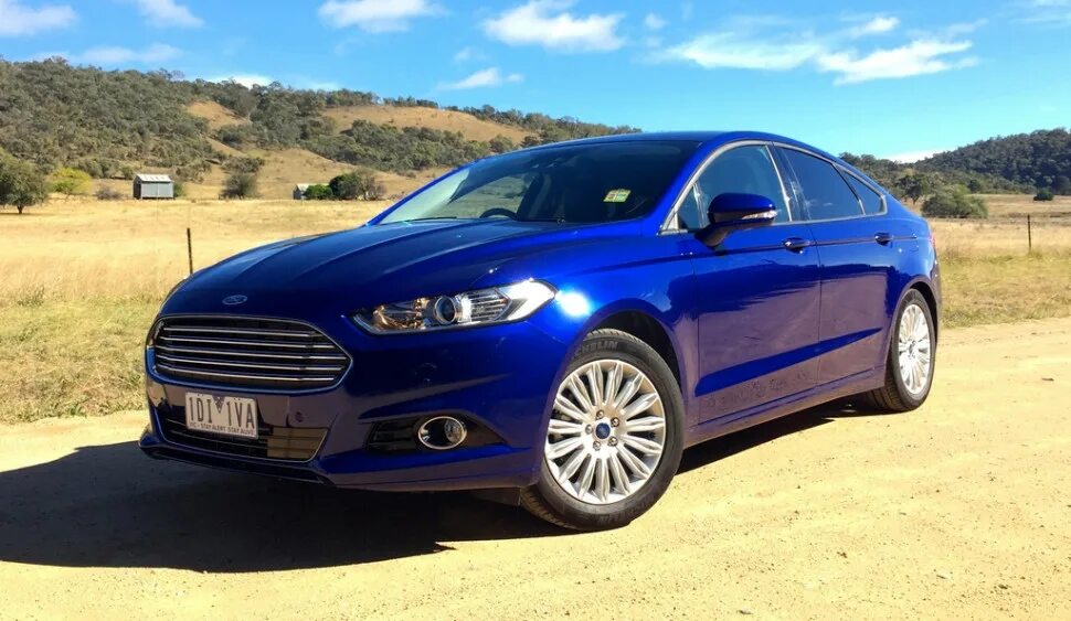 Форд мондео 15. Форд мондео 15 года. Форд мондео 2015 белый. Ford mondeo 5 2015. Мондео 15 год.