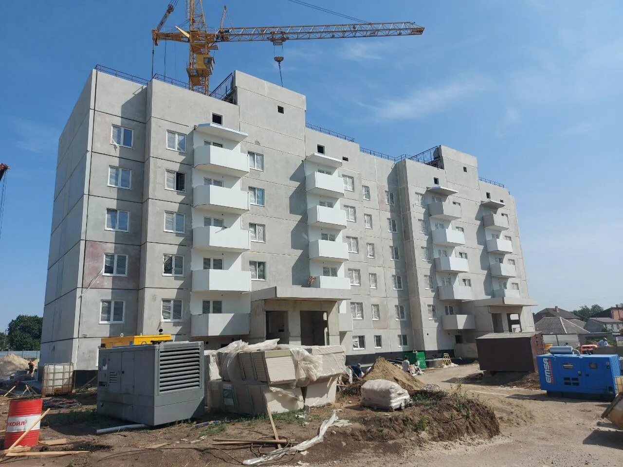 Стройка лнр. Стройка в луганской области. Стройка лнр. Строительство мкд. Стройка в луганске.