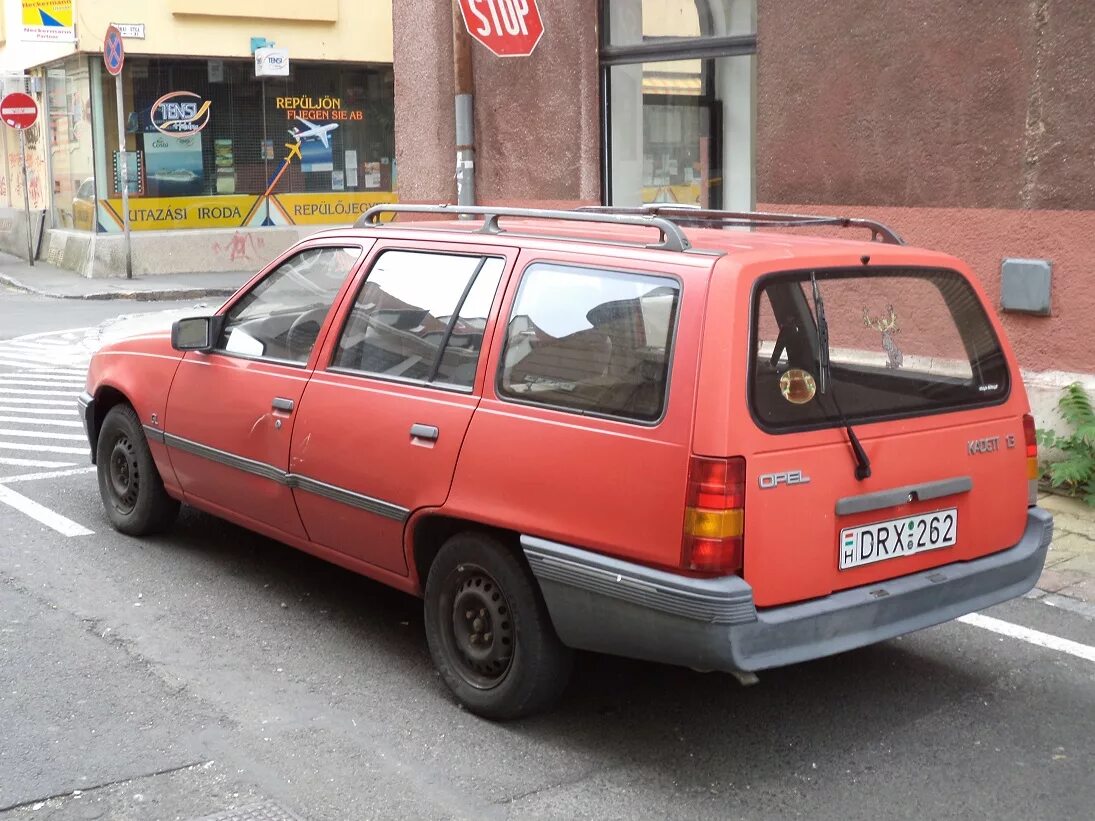 Opel Kadett e универсал. Опель кадет 1986 универсал. Опель кадет Караван 1990. Opel Kadett 1986 универсал.