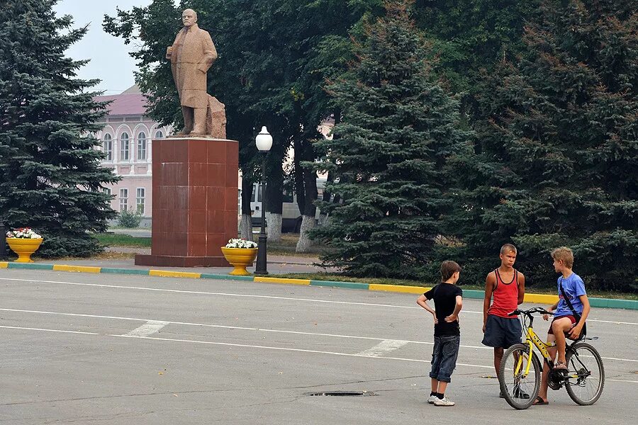 Главная улица города Семенов Нижегородской области. Город Семенов Нижегородской области достопримечательности. Население Семенова Нижегородской. Семенов нижегородской сайт