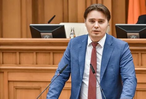 Дата рождения министров связи
