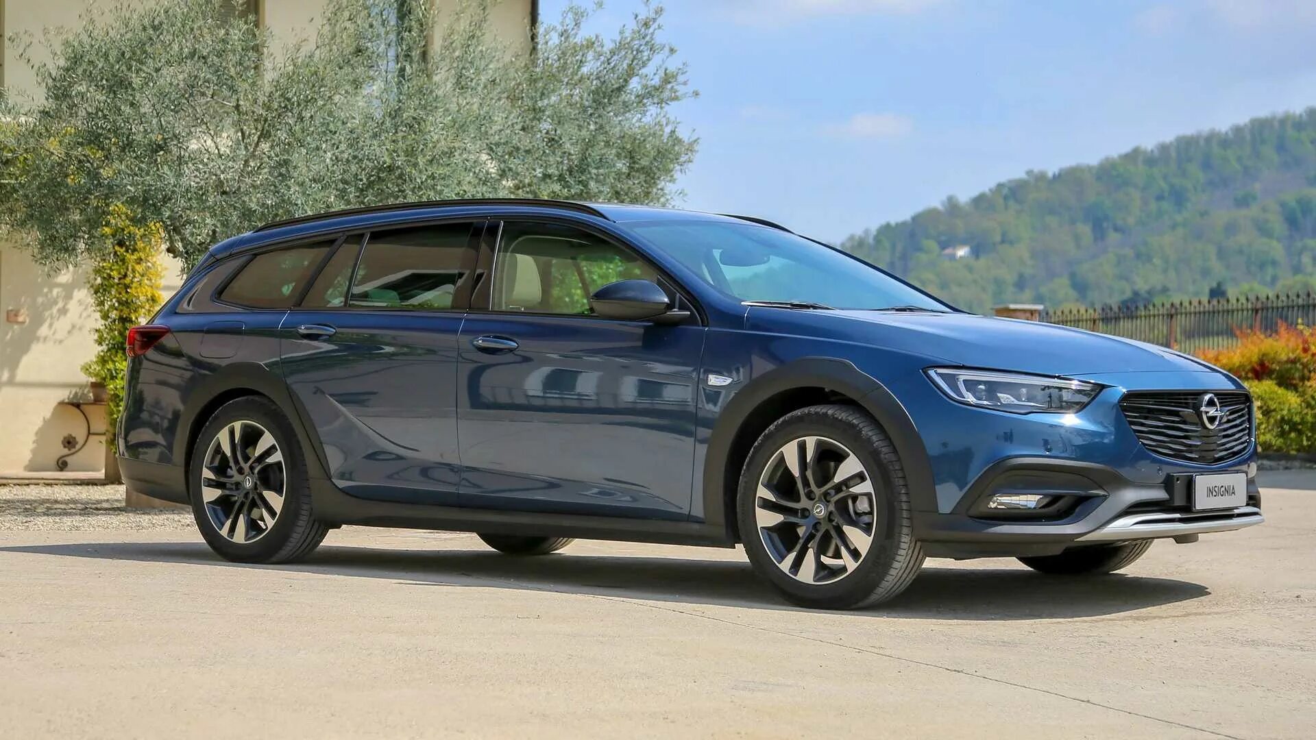 Opel Insignia Country Tourer 2020. Opel Insignia Country Tourer 2022. Opel Insignia 2019 универсал. Insignia Country Tourer 2019.