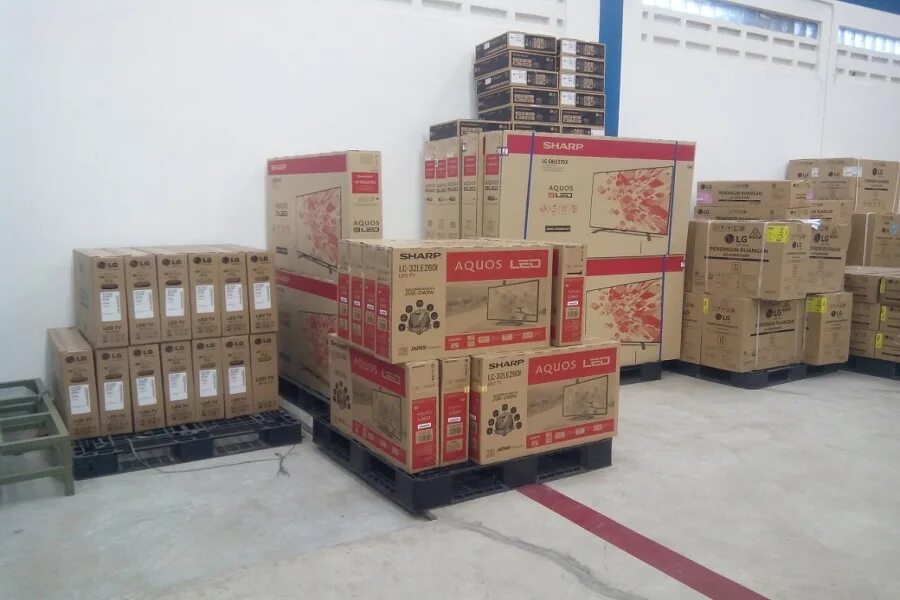 Gudang. Gudang lendir. Gudang lendir. Склад опасных грузов. Gudang lendir.