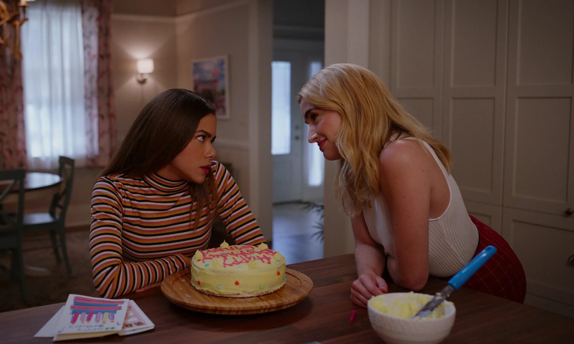 Мамочки сериал 1 сезон. Город героев кесс хомада. Мама моей девушки 3. Padre фильм 2016. Мать моей дочери фильм 2021.