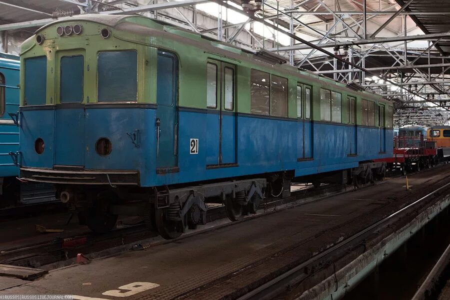 81 702 метровагон. перегон измайловская первомайская. вагоны_типа_г_московского_метрополитена. метровагон типа д. 81 702 метровагон.