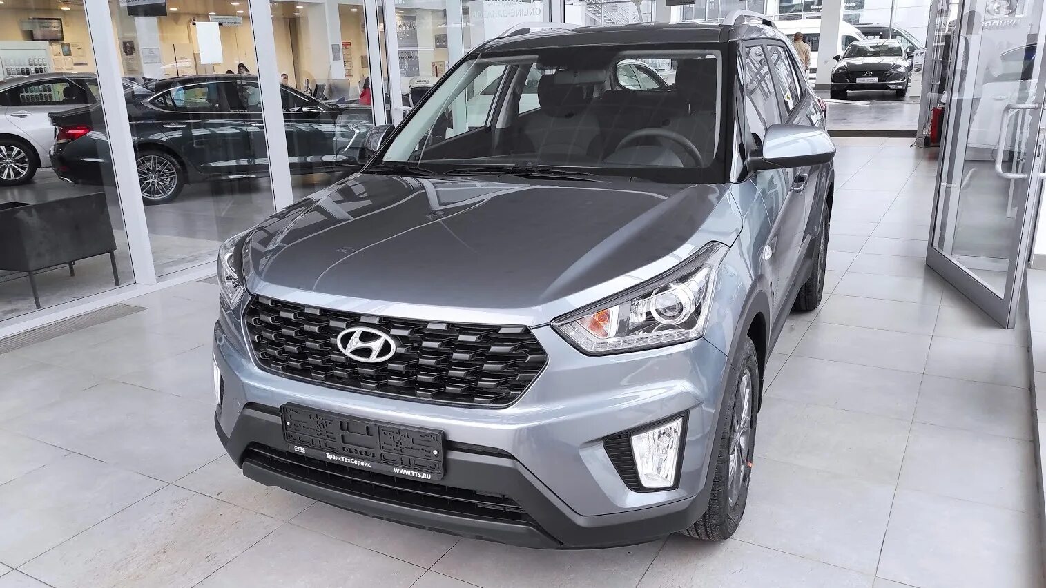 Hyundai creta механика. Hyundai Creta 2021 серая. Хендэ Крета 2021 серая. Hyundai Creta 2021 механика. Hyundai Creta 2019 1.6.