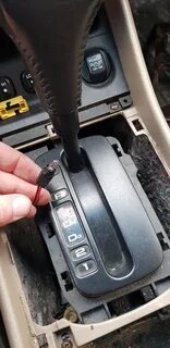 Как снять селектор акпп