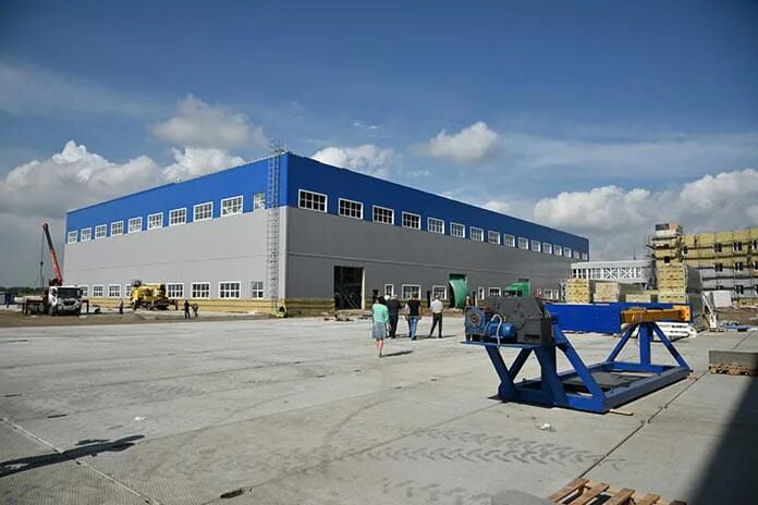 Цинковый завод города белово. Цинковый завод города белово. Завод кузбассрадио г. Грэс кемеровская область город. Завод кузбассрадио белово в годы войны.