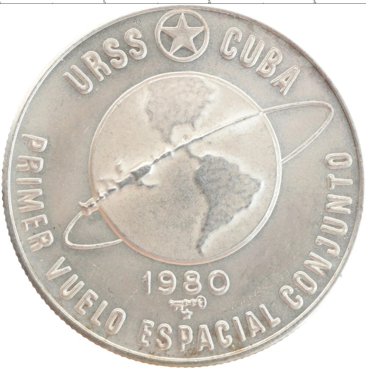 Серебряная монета Куба. 10 Кубинских песо. Монеты Куба 5 песо. Кубинская монета 5 gr 1960 года.