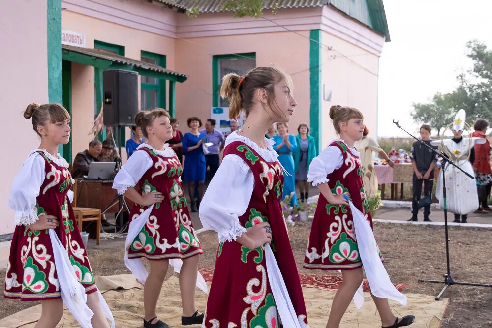 Погода весело вознесенке ростовской области. Село Вознесенка Марксовский район. Село Липовское. Липовка Марксовский район. Село Липовка Марксовский район.