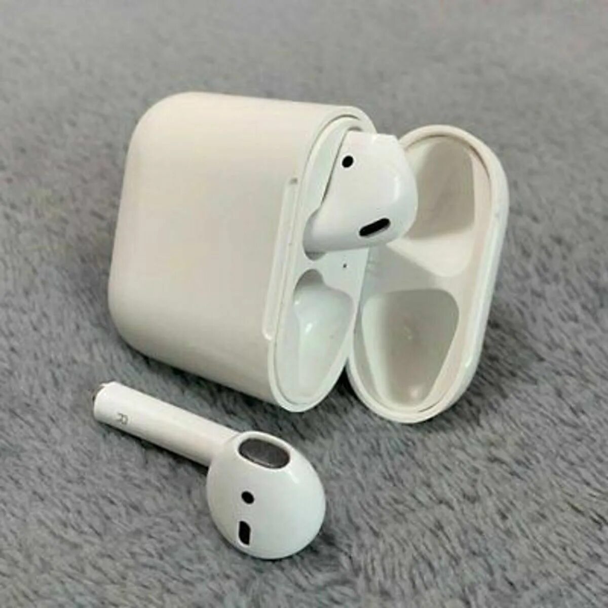 Наушники Apple беспроводные Airports 1. Наушники Apple беспроводные Airports 3. AIRPODS 2 Lux. Apple Airport наушник. Наушники airport pro