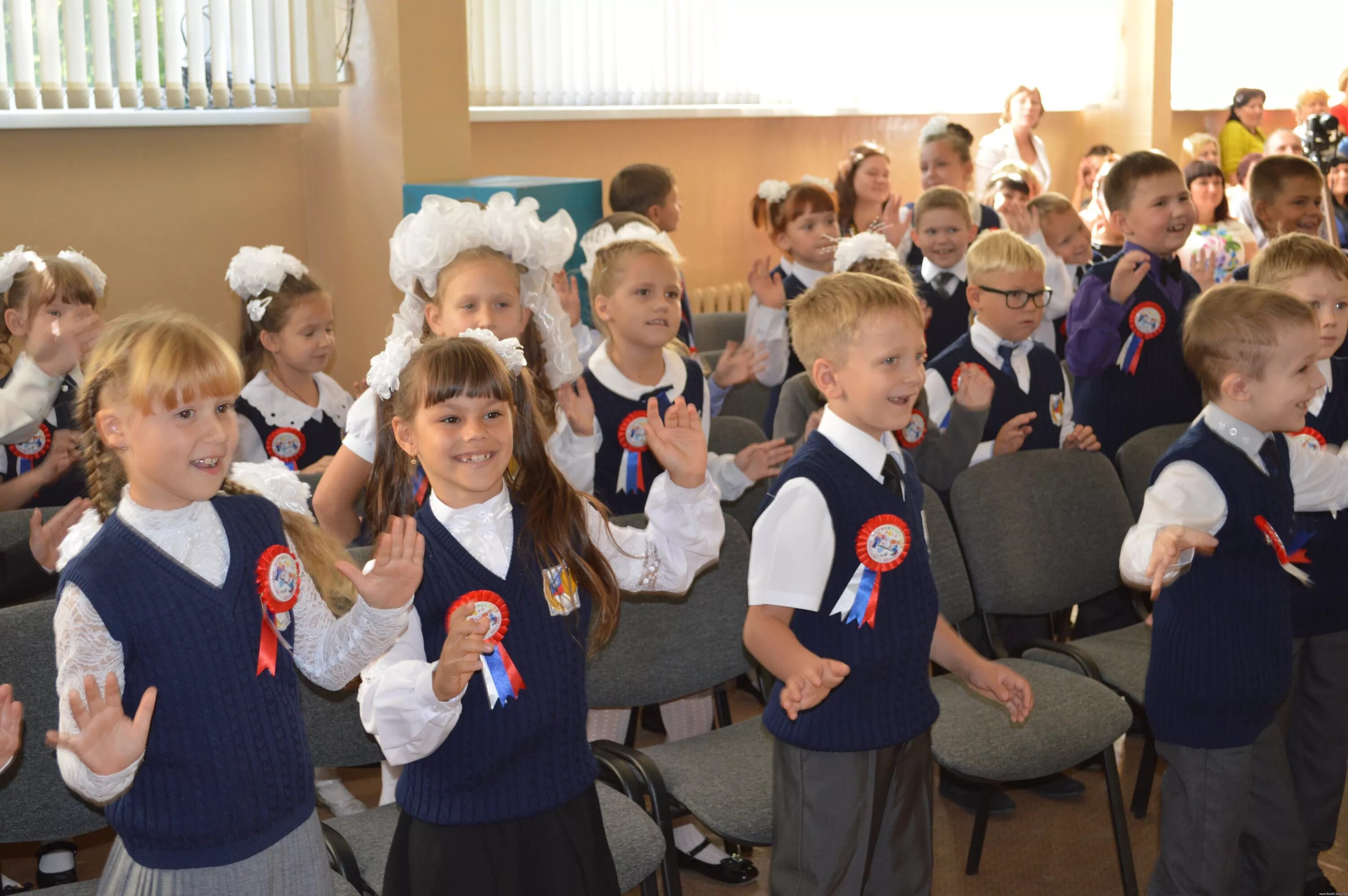 11 школа щекино 2016. школа 13 щекино. курахская школа 2 номер 2 2020. щекино,школа 7.