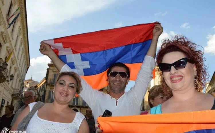 Итальянцы и армяне. Итальянские армяне. Стиль джулио беррути. Диаспоры в италии. Итальянцы и армяне.