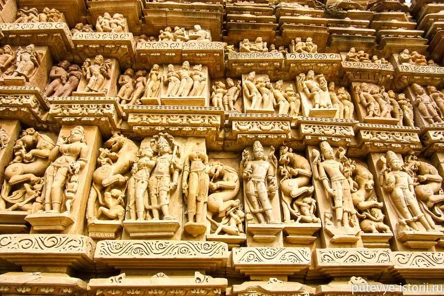 ране фол каньон кхаджурахо. каджурахо статуи будды. храм каджурахо внутри. каджурахо в индии крупным планом. сайт храм любви.