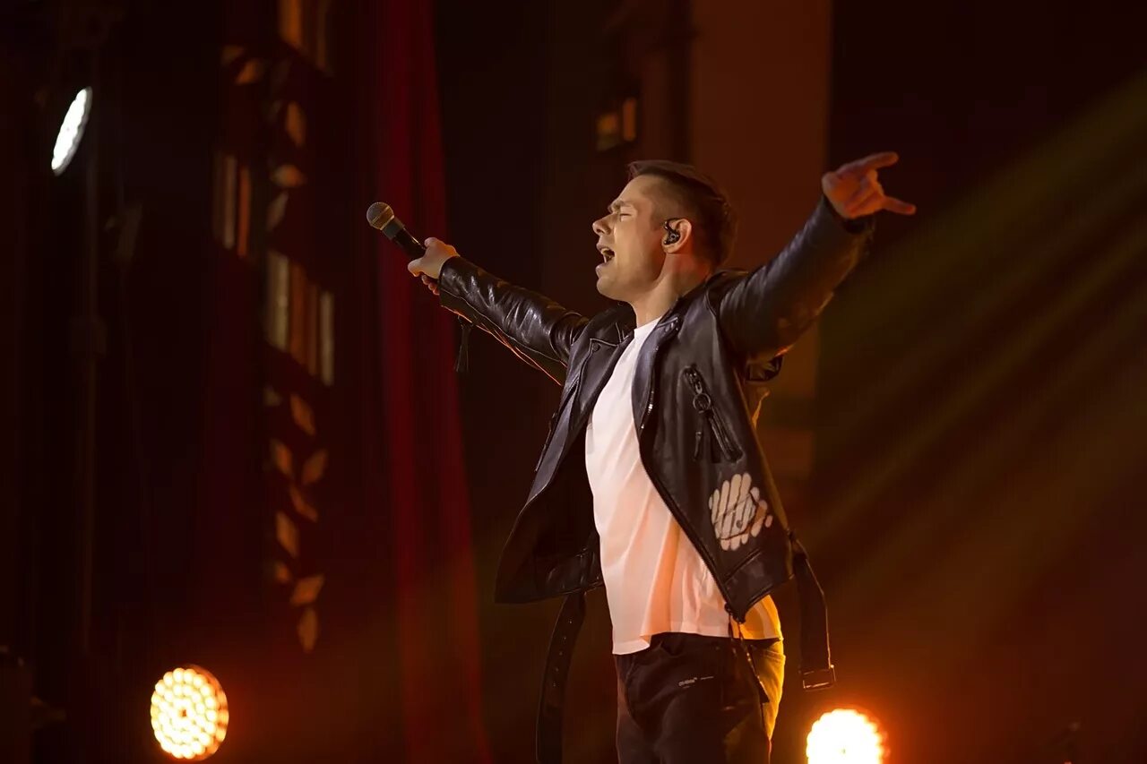 Концерт стаса пьехи в лобне фото. Стас пьеха. Стас пьеха 2007. Стас пьеха концерт. Стас пьеха вечерний ургант.