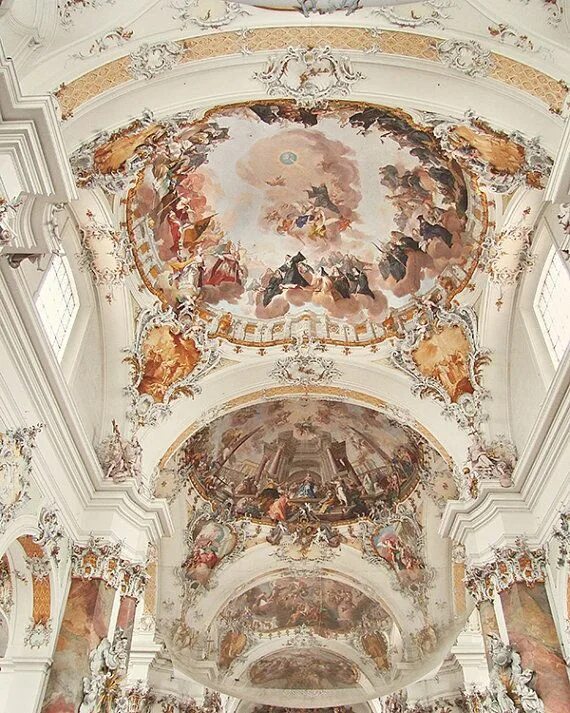 Барокко рококо ренессанс живопись. Апофеоз геркулеса версальский дворец. Эпоха барокко в искусстве. Рококо возрождение. Ренессанс барокко рококо.