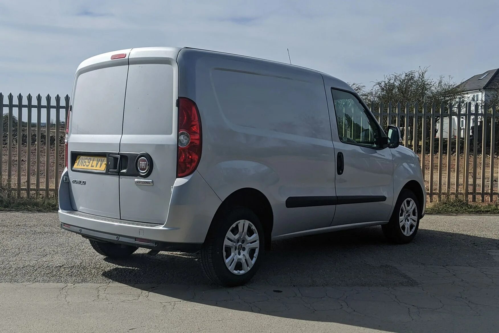 Fiat Doblo 2020. Фиат Добло макси. Фиат Добло карго. Fiat Doblo Cargo 2020.