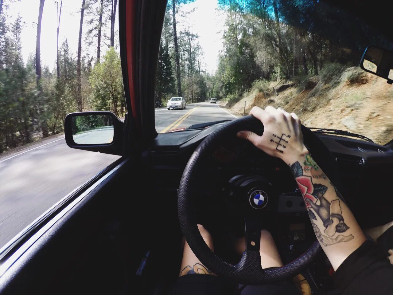 I in that car. I in that car